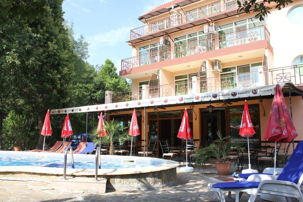Family Hotel Phoenix Kiten Exteriör bild